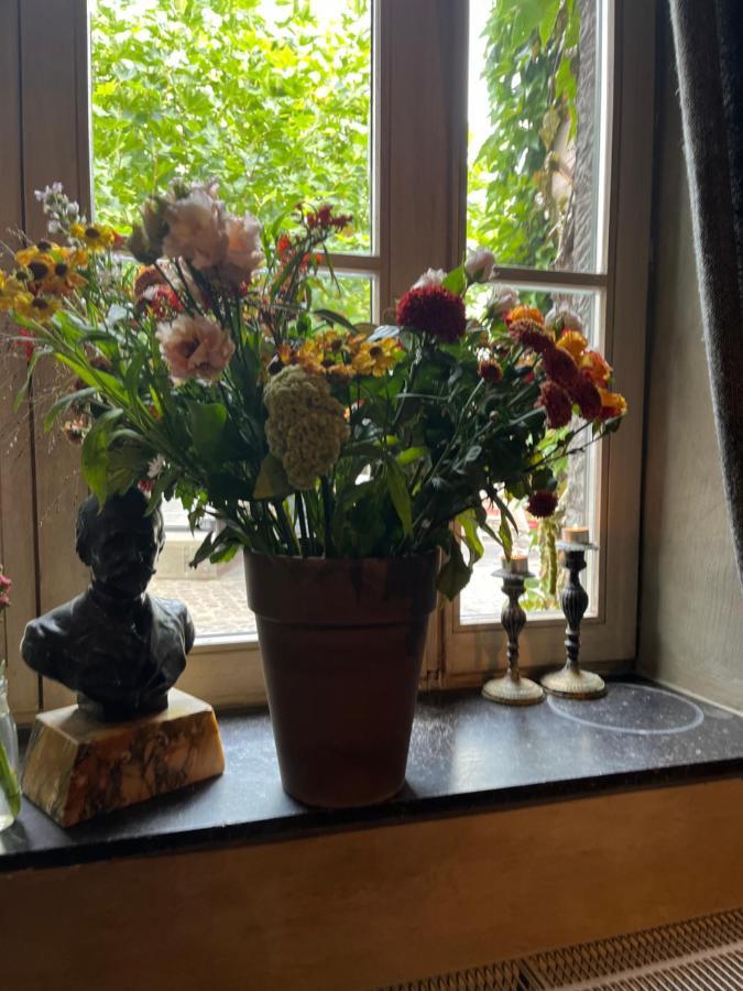 Edouard Garden Cafe Guest Room 杜柏 外观 照片